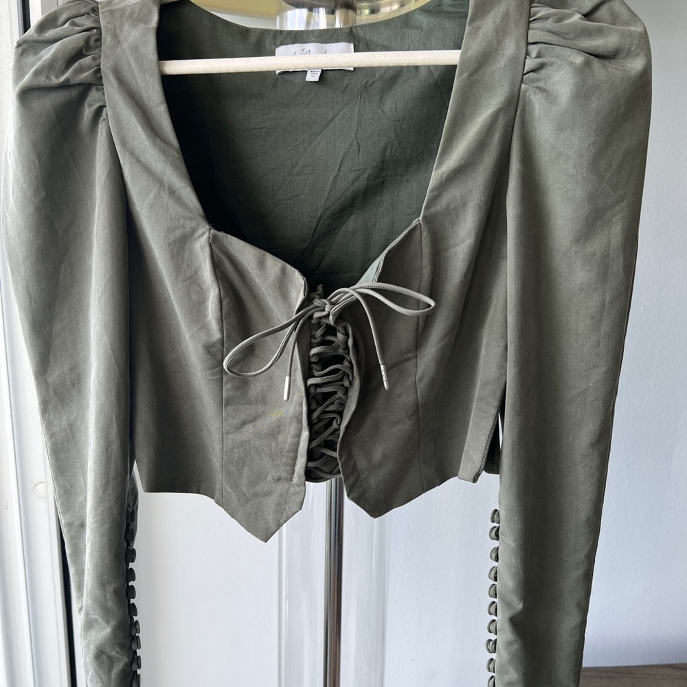L’ academie The Duffy Blouse in Olive Green